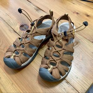 KEEN Whisper Women’s waterproof sandal